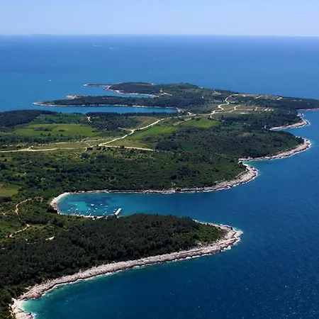 Apartament Garden With Terrace And Grill Pula